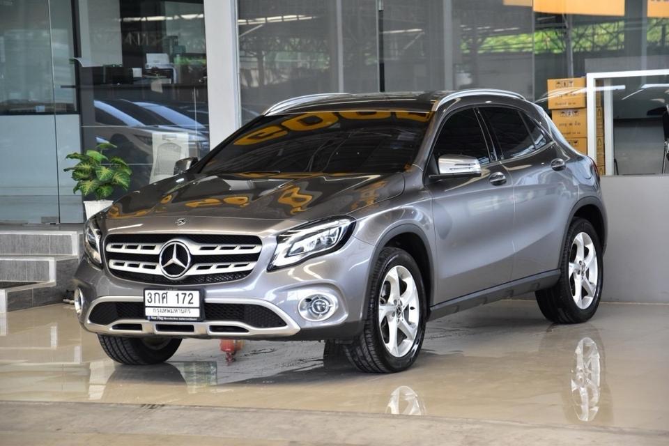 รหัสรถ TKG172 MERCEDES BENZ GLA200 1.6 ปี 2019 1