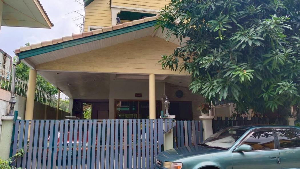 ขายทาวน์โฮมหลังมุม 36.5 ตร.ว. หมู่บ้านแมกไม้ ถนนวัชรพล ตรงข้ามตลาดวงศกร 1