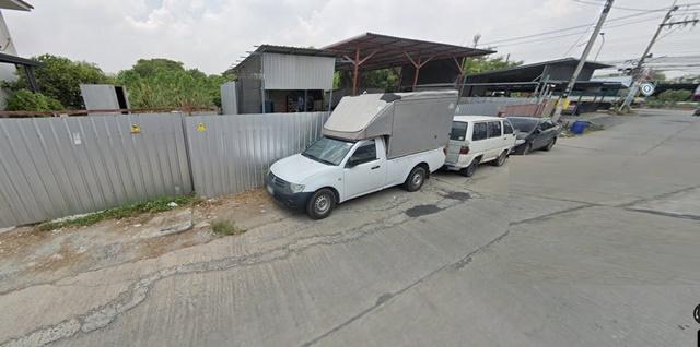 ฟิวเจอร์พาร์ค รังสิต 1.6 กม.ให้เช่าที่ดินพร้อมบ้าน มีรั้วรอบ เทพื้นคอนกรีตแล้ว ม.กรุงเทพ รังสิต 4 กม.2 นอน รพ.วิภาวดีรัง 4