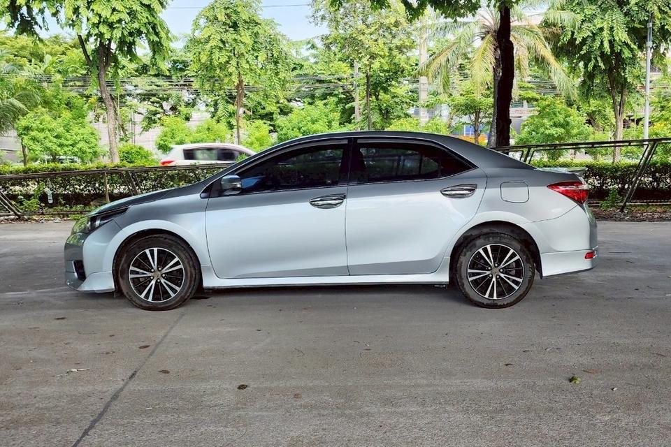 Toyota Altis 1.8 E AT ปี 2014 8