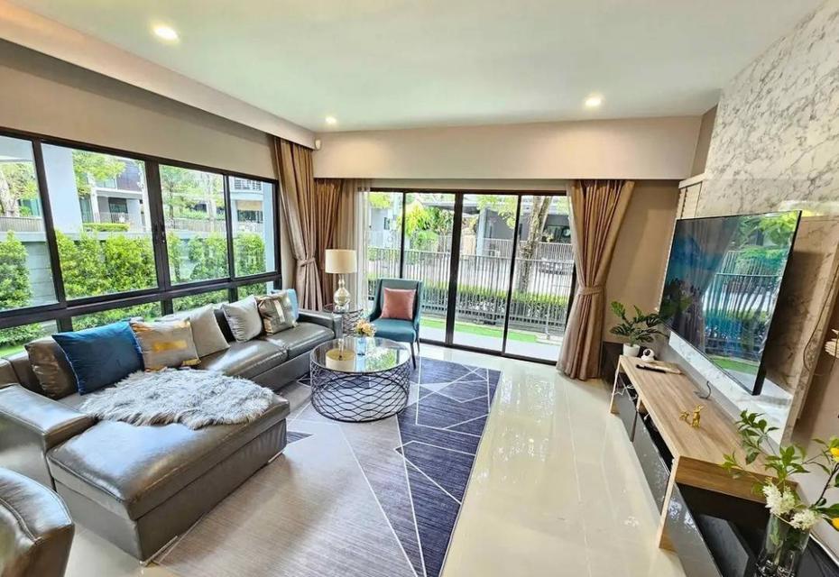 ให้เช่า บ้านเดี่ยว บ้านลุมพินี สวนหลวง ร.9 เฟส 2 54 ตร.ว 228 ตร.ม 4 นอน 4 น้ำ + ห้องนอนแม่บ้าน (ห้องน้ำในตัว) Fully Furn 5