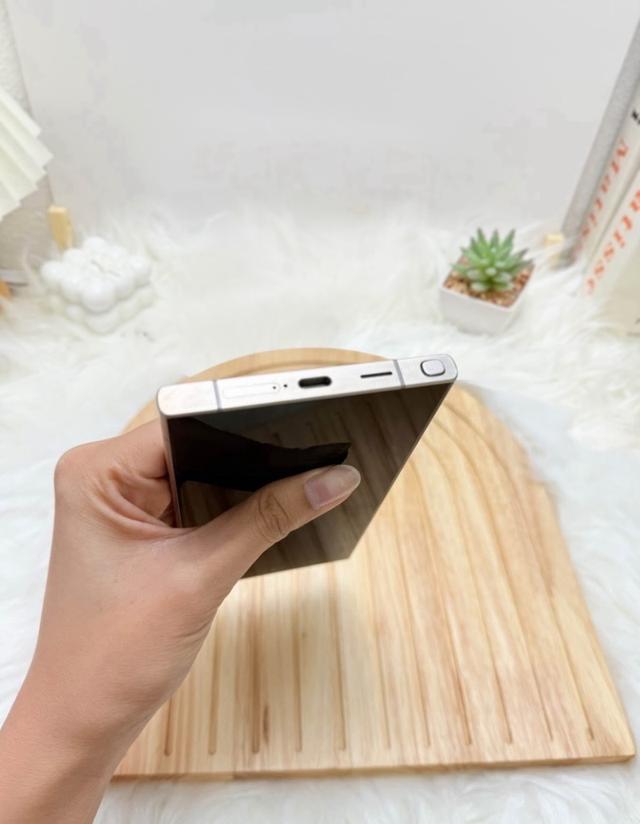 Samsung S24 Ultra  7