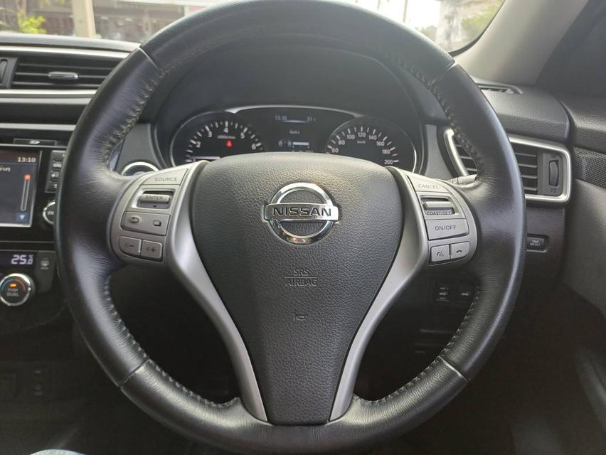 ปี2015 NISSAN X-TRAIL 2.0 เบนซิน AUTO TOP ขับ 4 ล้อ 7ที่นั่ง ไม่เคยดมแก๊ส 10