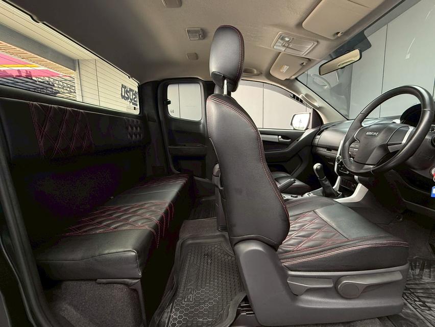 ISUZU D-MAX, 1.9 Ddi L โฉม HI-LANDER ปี2016 SPACECAB สีดำ เกียร์ธรรมดา 6 สปีด 👉เลขไมล์ 85,153 กม. รถมือเดียว ป้ายแดง รูปที่ 8