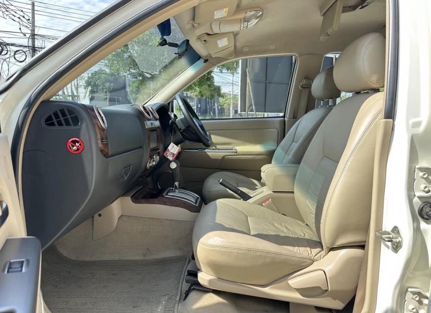 ISUZU MU-7 3.0 ขับ 2 15