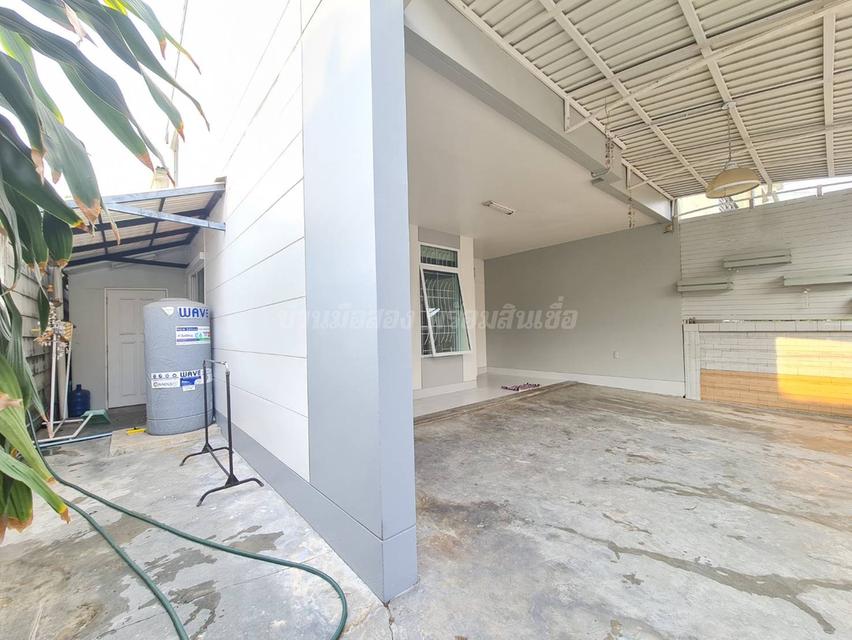 หมู่บ้านฮาบิเทีย เลียบคลองสอง 20