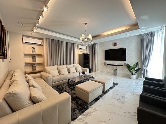 ให้เช่าบ้านเดี่ยว 2 ชั้น 150 ตร.ว. โครงการวรารมย์ พรีเมี่ยม วัชรพล-จตุโชติ พร้อมสระว่ายน้ำส่วนตัว 2