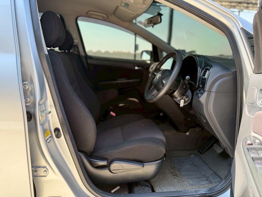 TOYOTA WISH 2.0 S VVT-i ปี 2008 11