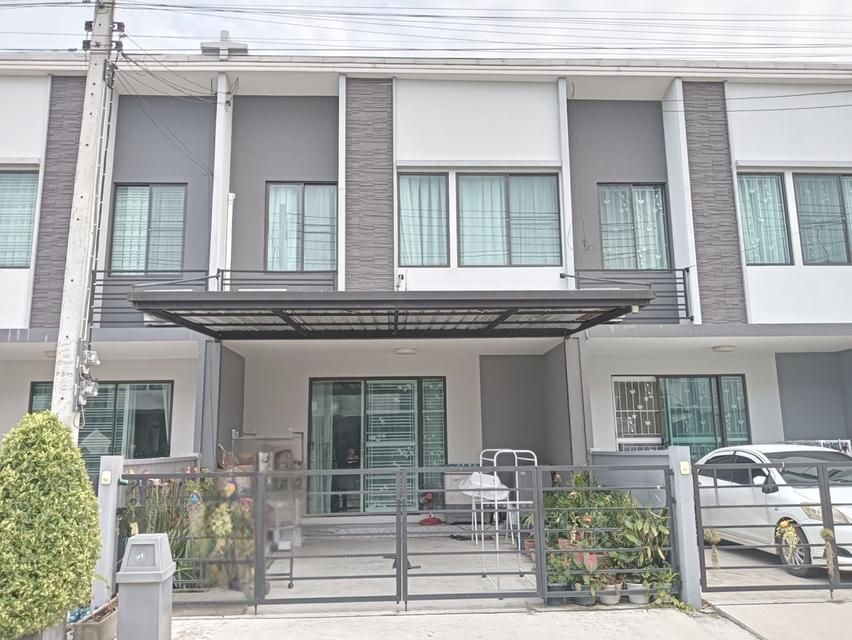 ทาวน์โฮม ติดฟิวเจอร์ รังสิต โครงการ พลี โน่ พหลโยธิน รังสิต ให้ เช่า 1