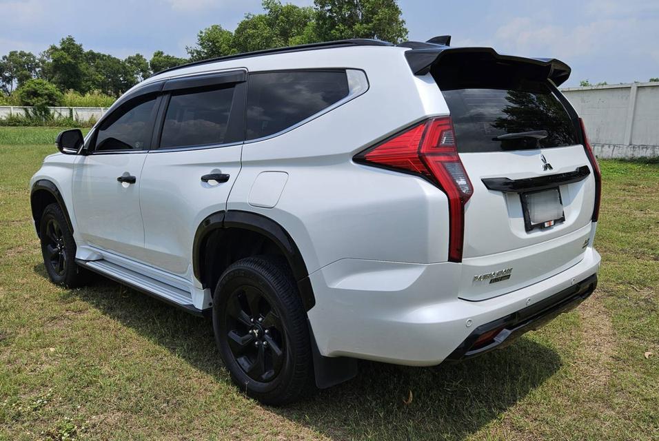 มือเดียว ออกห้าง 2024 Mitsubishi PAJERO SPORT 2.4 GT 4WD Premium Elite Edition SUV ไมล์น้อย 29,000 km รูปที่ 3