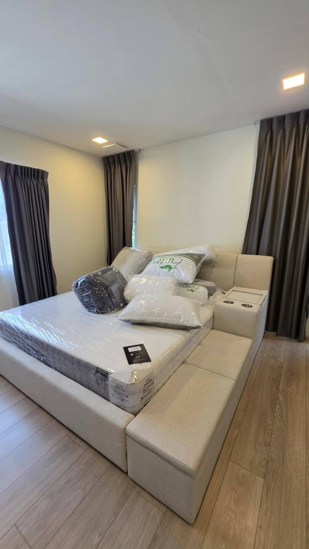 MHR198 ปล่อยเช่าบ้านเดี่ยวแปลงใหญ่ 81 ตร.ว. โครงการ Villaggio 3 บางนา จอดรถได้ถึง 4 คัน มีห้องอเนกประสงค์เพิ่ม 6