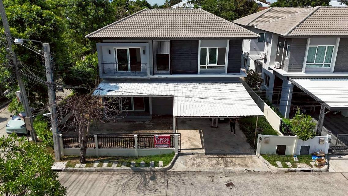 ขายบ้าน เซนโทร วัชรพล สุขาภิบาล5 ขนาด 63.8 ตร.ว. มีห้องนอนชั้นล่าง หลังมุม หลังใหญ่ เนื้อที่เยอะ 1