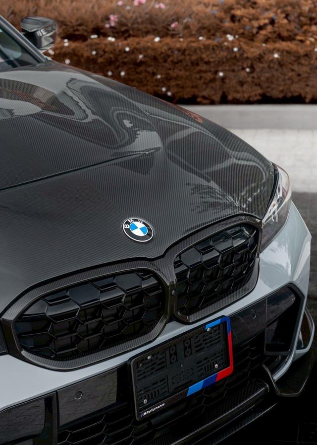 BMW340i M 2023 performance x drive 14