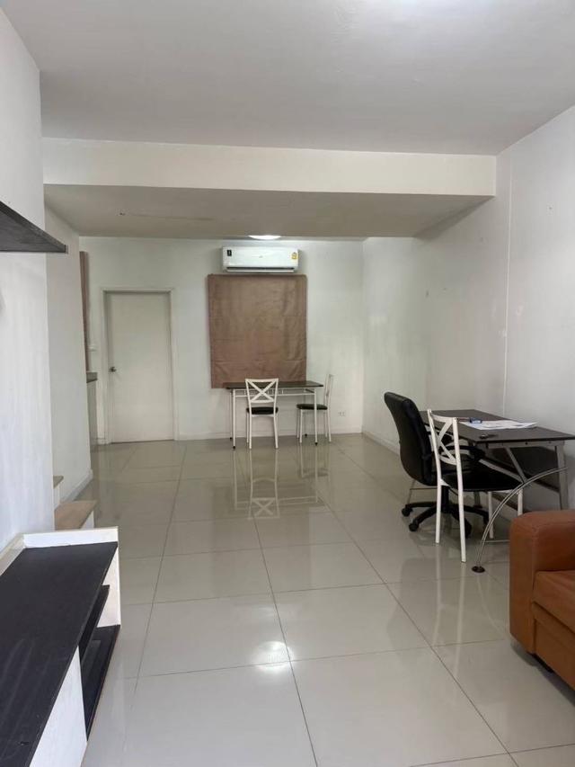 ขายทาวน์เฮาส์ 2 ชั้น พฤกษาวิลล์ 65/2 ศรีสมาน พร้อมอยู่ ทำเลดีที่สุดในย่านนี้ ใกล้โรบินสัน ศรีสมาน เพียง 2.49 ลบ. 3