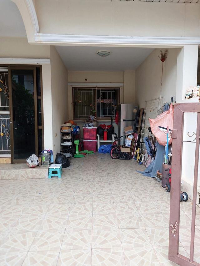 บ้านทาวน์โฮม2ชั้น 3ห้องนอน 2ห้องน้ำ 6