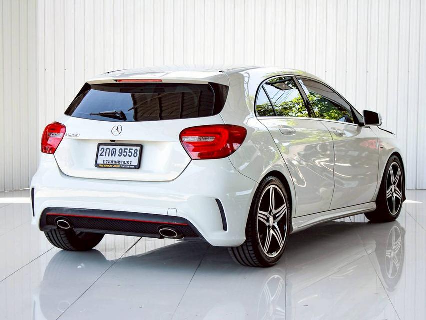 Benz A250 AMG Sport 2.0W176 Sport Hatchback ปี 2013 โฉม ปี 12-19 8