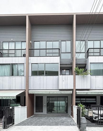 ขายทาวน์โฮม 3 ชั้น บ้านกลางเมือง พระราม 9 - กรุงเทพกรีฑา(ตัดใหม่) ถนนกาญจนาภิเษก สะพานสูง กทม.