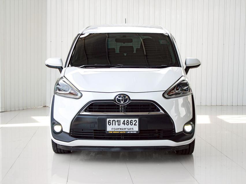 TOYOTA SIENTA 1.5 V 2017
