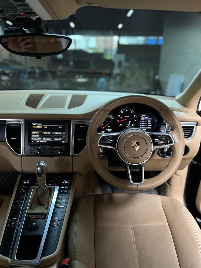 Porsche Macan 2.0 6