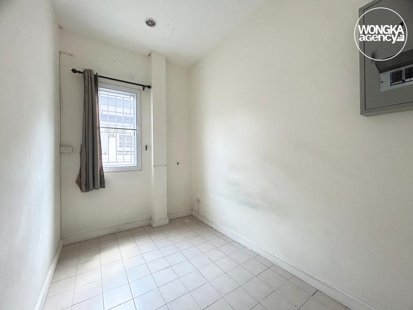 ขาย – บ้านเดี่ยว ปุณณวิถี หมู่บ้านเมืองทอง 4 แปลงมุม ใกล้ BTS ปุณณวิถี สุขุมวิท 101 ขนาด 149 ตร.วา เงียบสงบ เป็นส่วนตัว เดินทางสะดวก 9