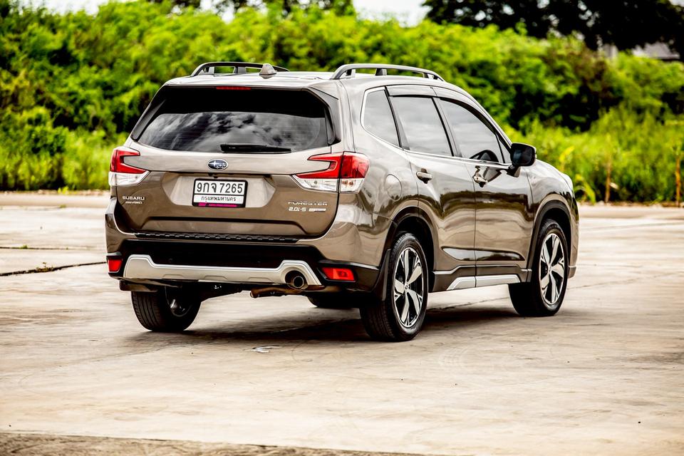 Subaru Forester 2.0S EYESIGHT ปี 2019 สีน้ำตาล มือเดียวป้ายแดง  4