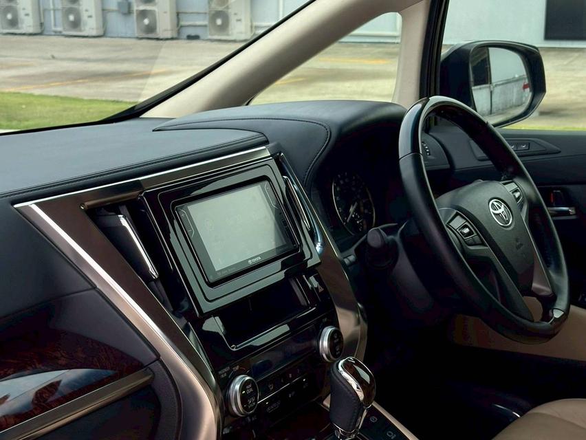 Toyota Alphard 2.5 Hybrid (TMT) MNC 2019  14