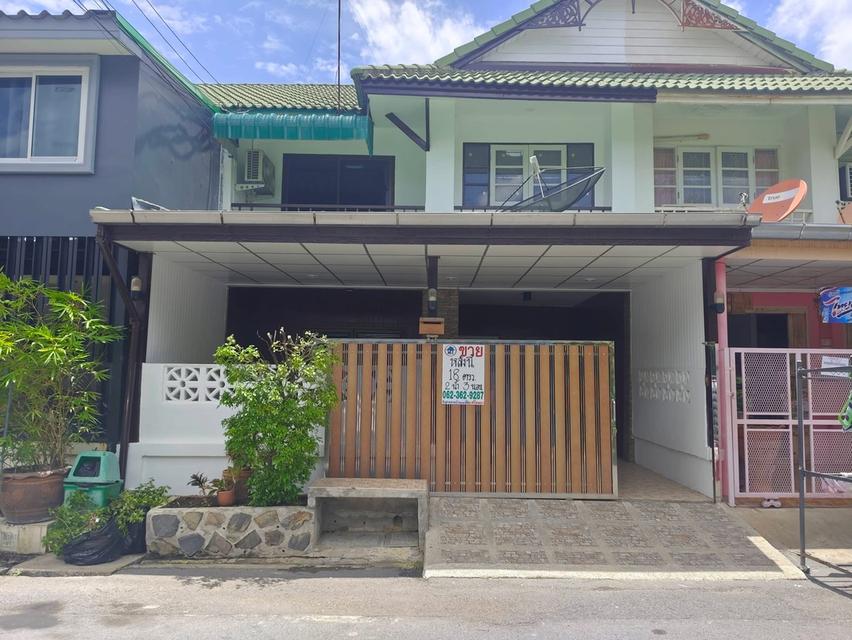 ขายทาวน์เฮ้าส์ ปรับปรุงแล้ว เนื้อที่ 18 ตรว.3ห้องนอน 2ห้องน้ำ   หมู่บ้านพฤกษา14 ซอยวัดลาดปลาดุก บางบัวทอง นนทบุรี ซ 1