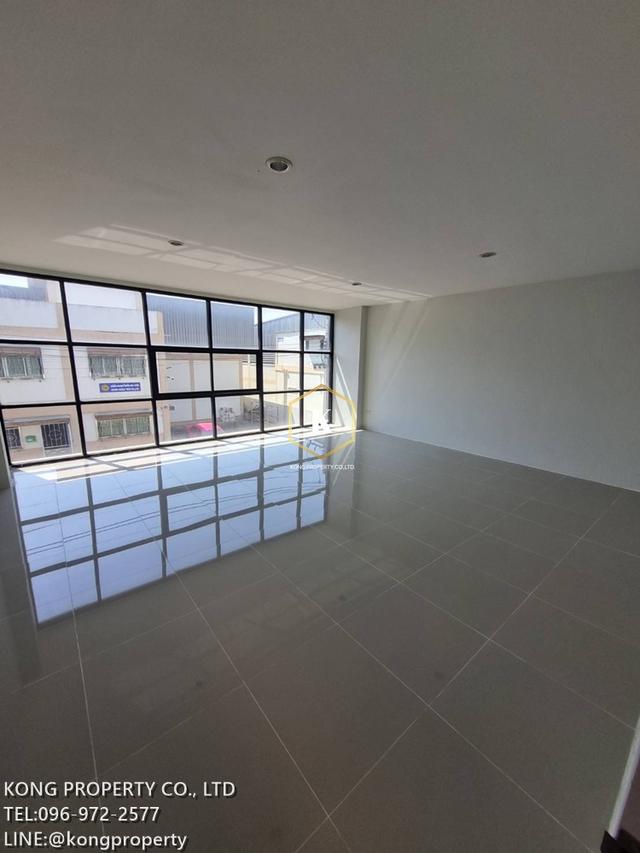 ให้เช่าโกดัง พระราม2 นาดี อำเภอเมือง สมุทรสาคร ใกล้เซ็นทรัลมหาชัย 8