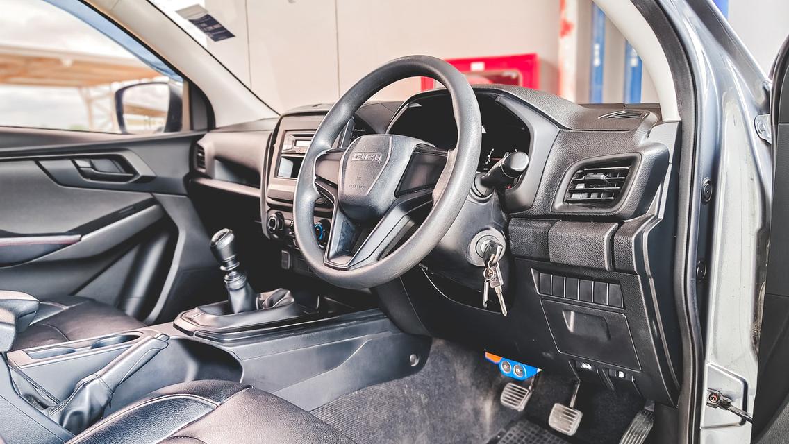 Isuzu dmax 3.0 S ปี2021 รูปที่ 7