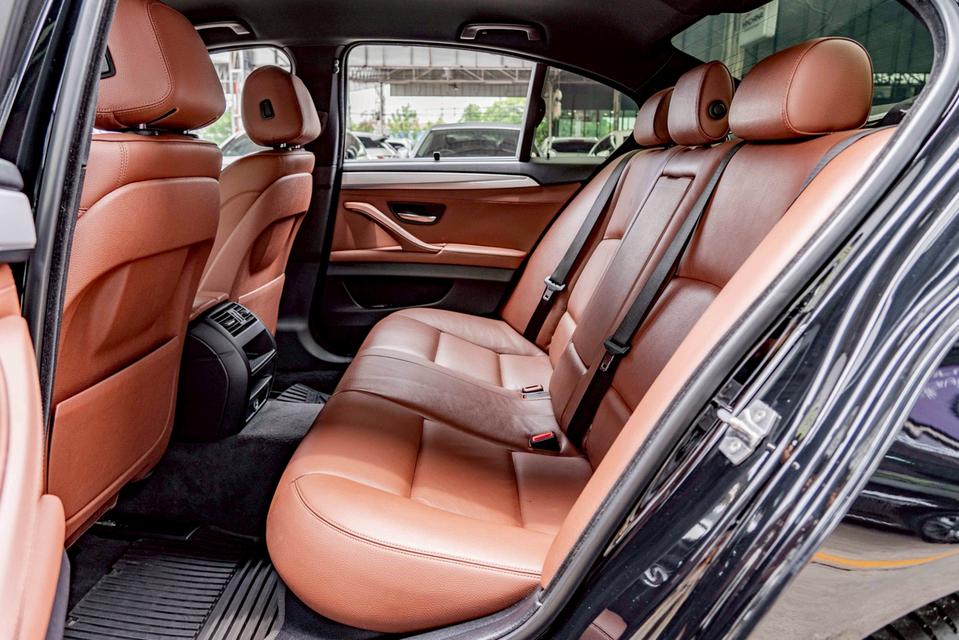 รหัสรถ NP6559 BMW 520d M SPORT 2016 15