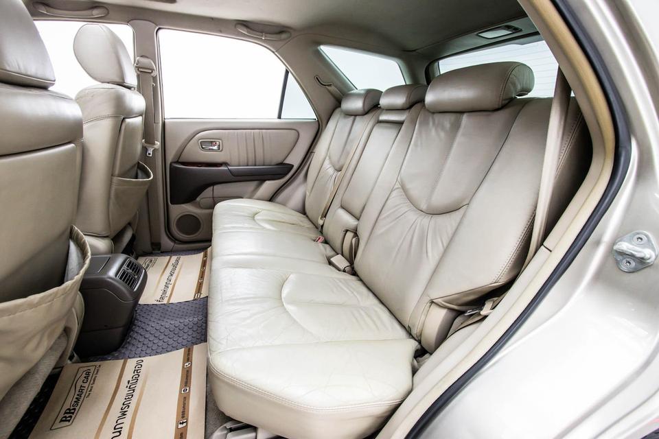 TOYOTA HARRIER 3.0 FOUR 2003 7