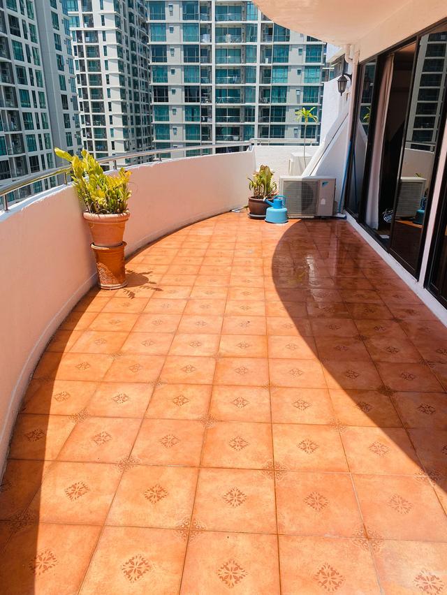 Supalai Place Sukhumvit 39 1