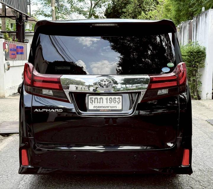 Toyota Alphard SC Package ปี 2017 6