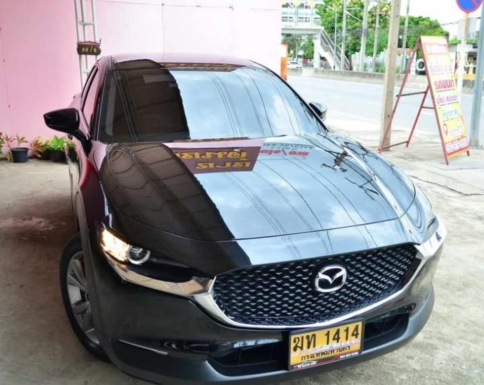 Mazda CX-30 สีดำ 2