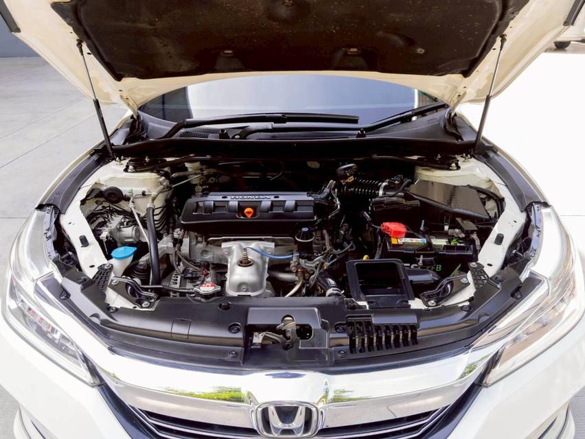 Honda Accord 2.0EL ปี 2016 ✨ #ประกันเครื่องเกียร์3ปี / 30,000 km.✨️ 10