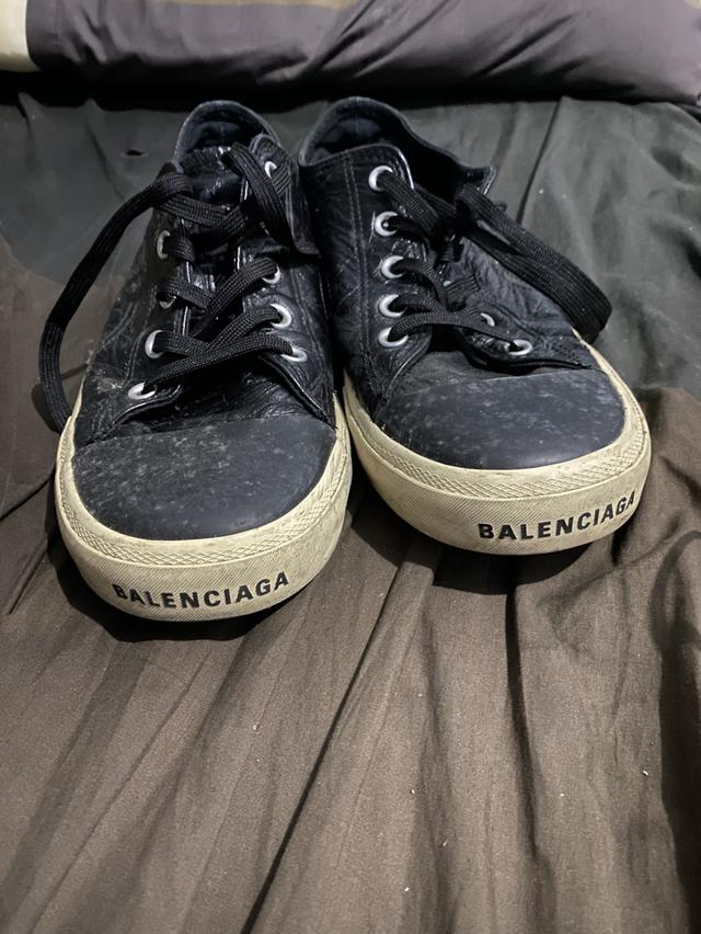 BALENCIAGA  …………,,…… รูปที่ 7