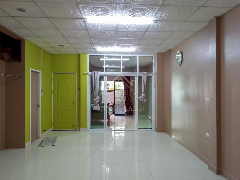 BHL1318 ทาวน์เฮ้าส์ หมู่บ้าน ทัศนีย์ รังสิต - นครนายก 23 (คลอง1) 5
