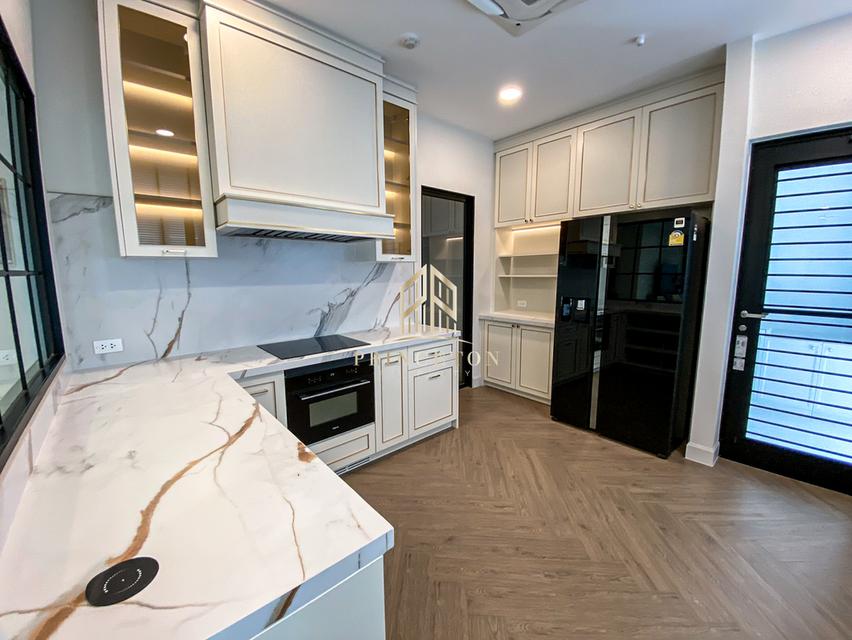 House for rent Nantawan Rama 9 New Krungthep Kreetha ให้เช่า  นันทวัน พระราม 9 กรุงเทพกรีฑาตัดใหม่ บ้านพร้อมอยู่ หลังมุม 5