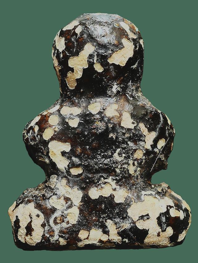 พระปิดตาหลวงพ่อทองสุข วัดสะพานสูง พิมพ์ชลูด....เก่า เนื้อจัดๆ 2