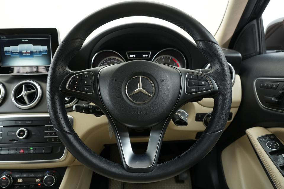 2016 Mercedes-Benz GLA200 W156 1.6 Urban SUV สีน้ำตาล เลขไมล์ 107619 กม. 8