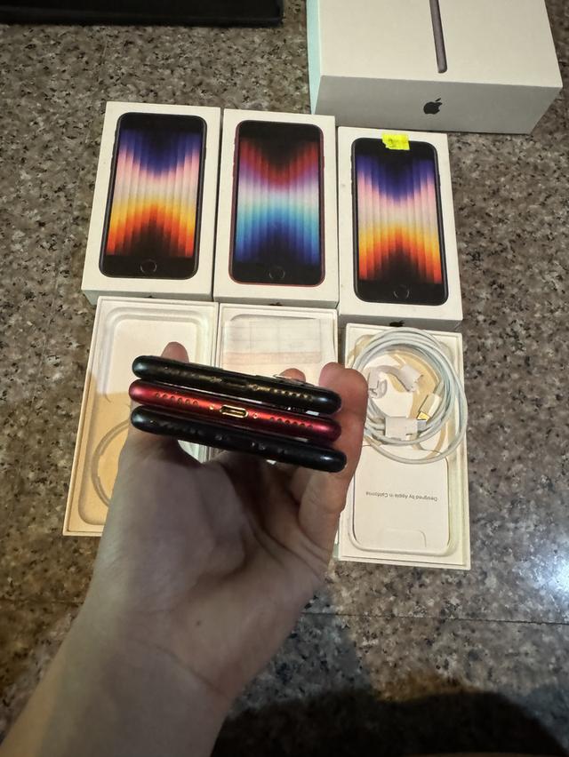 ขายๆๆๆถูกๆๆไอโฟนSE3สีMinightและสีหายากRed Product 128กิ๊กยกกล่องอีมี่ตรงมีใบเสร็จสูนTrueเครื่องใช้งานดีทุกๆฟังชั่นรีสโตได้ตลอดไม่มีติดไอคราว Model TH/ รูปที่ 4