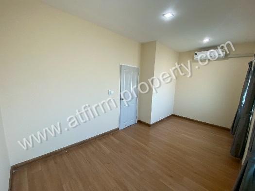 ขาย 3.3 ล้าน - ทาวน์เฮ้าส์ 2 ชั้น โครงการ Golden Town Bangkae 2 นอน 2 น้ำ 17