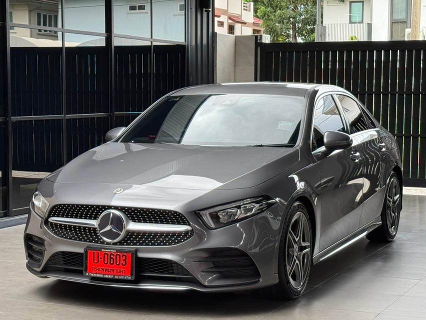 Mercedes Benz A200 AMG ปี2022 วิ่ง 8x,xxx KM.