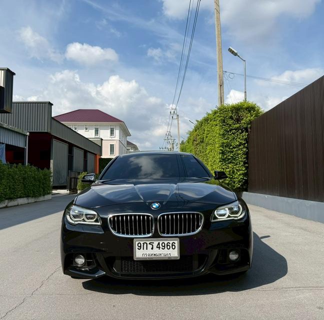 BMW 528i M Sport LCi ปี 15 สีดำ สวยสุดในรุ่น ใช้น้อย 6