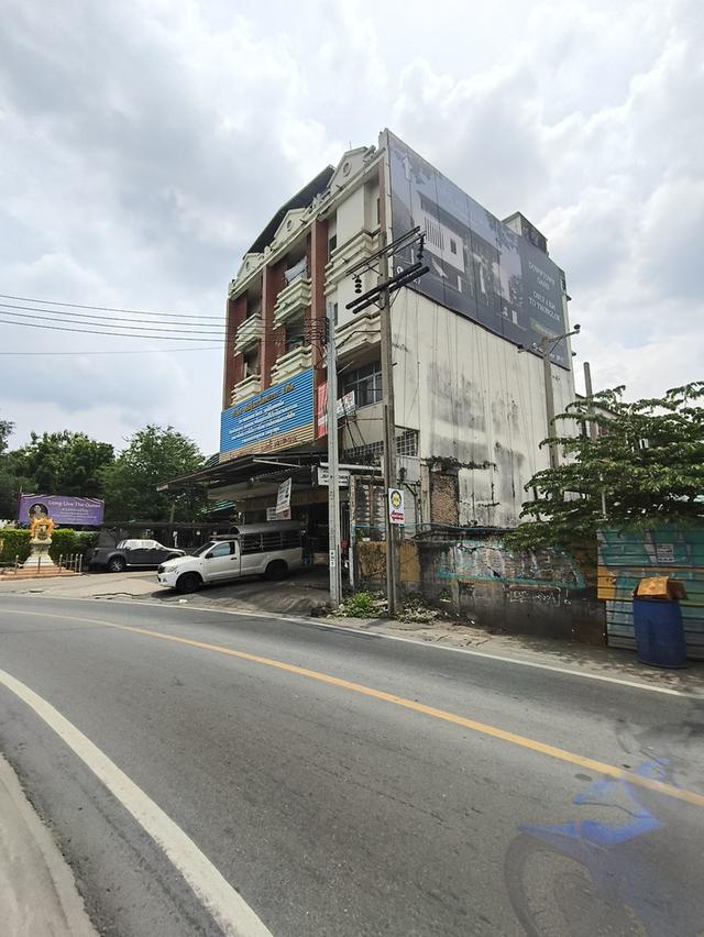 อาคารพาณิชย์ติดถนนพัฒนาการซอย 20 2