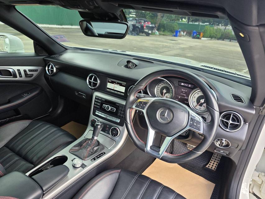 ขาย Benz SLK200 AMG Package R172 ปี 2013 สีขาว รถสวย พร้อมใช้งาน รูปที่ 9