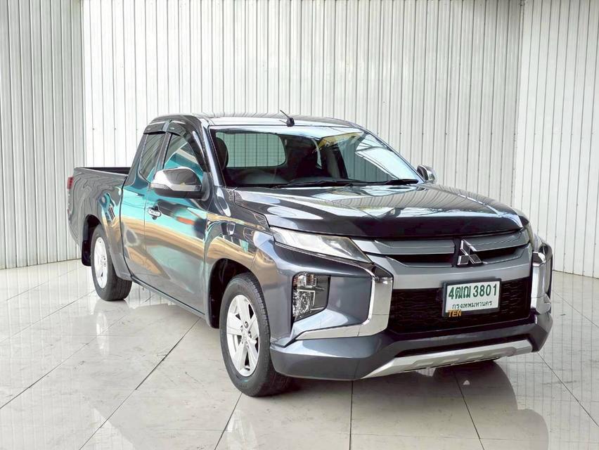 MITSUBISHI TRITON 18-23 2.5 GLX ปี 2020 สีเทา MT โฉม MEGA CAB