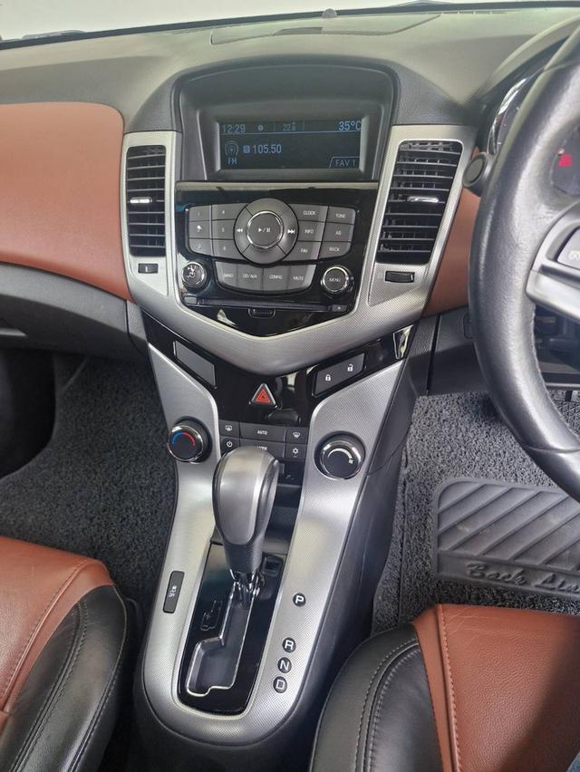 ปี 2011Chevrolet Cruze 2.0ดีเซล VCDi / LTZ Top สุด รูปที่ 9