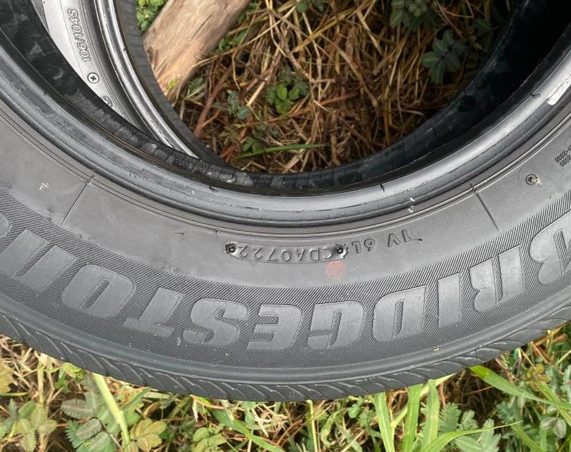 ยาง 205/70/15 ปี 20/22 bridgestone     3