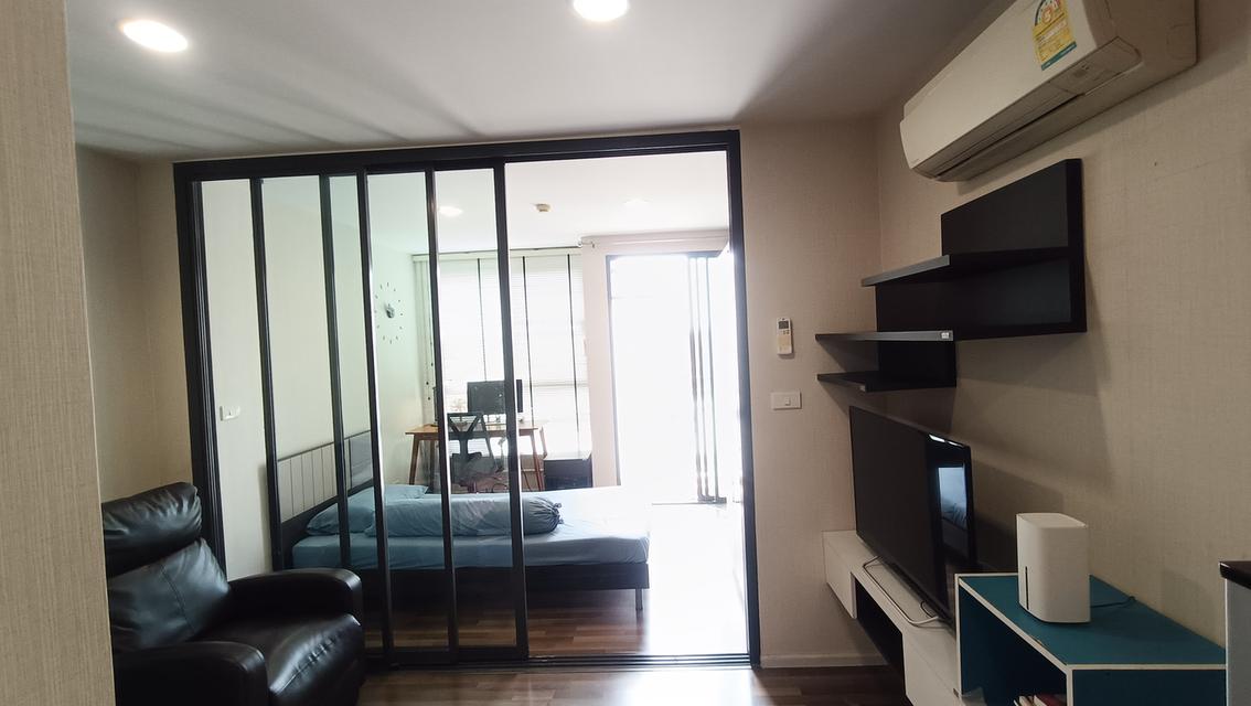 📢ขายด่วน!! Living Nest รามคำแหง ต่อรองได้ ใกล้ MRT 2 สาย ยูนิตน้อย สภาพดีมาก เป็นส่วนตัว 1